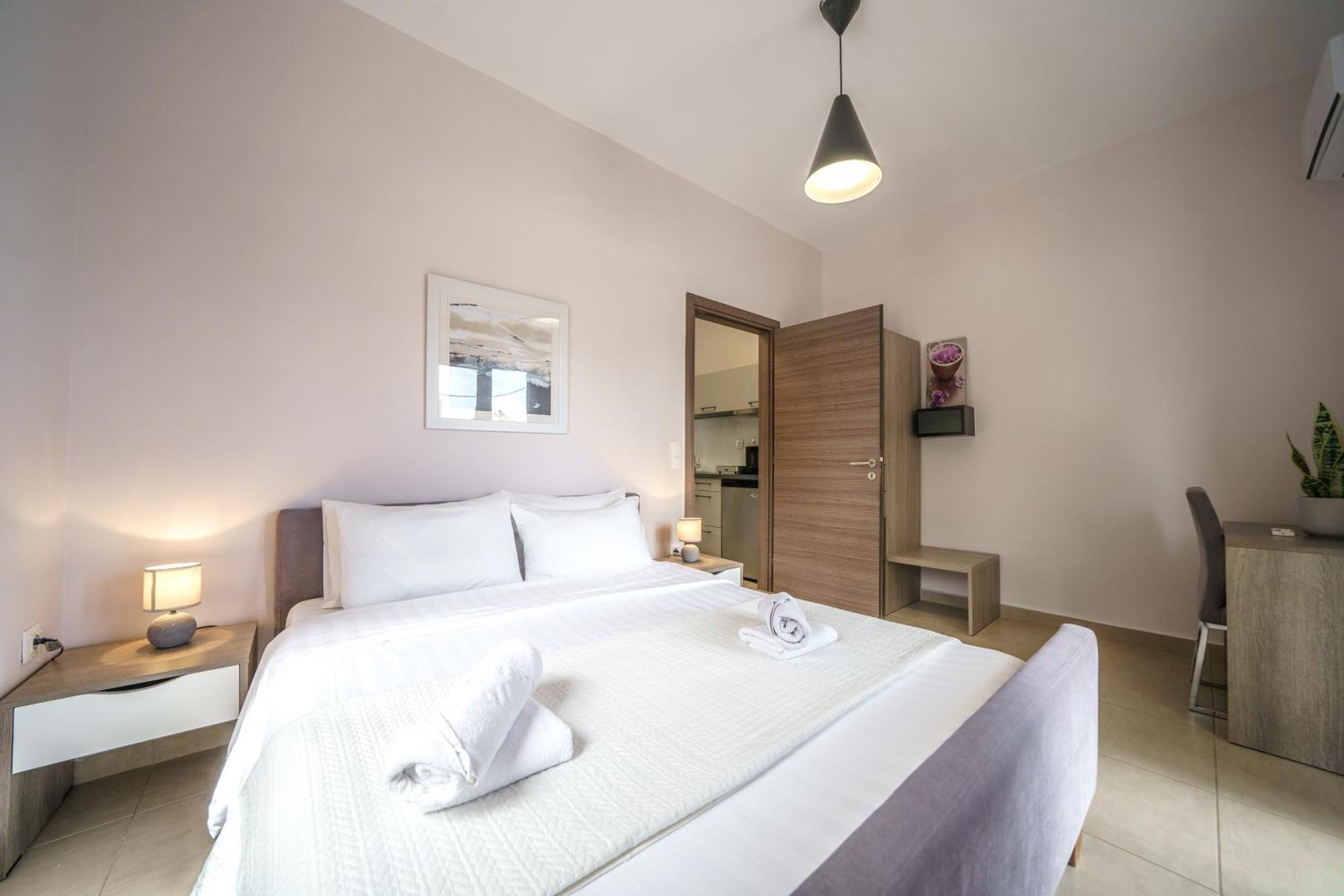 Dimitra & Deslina Luxury αpartments