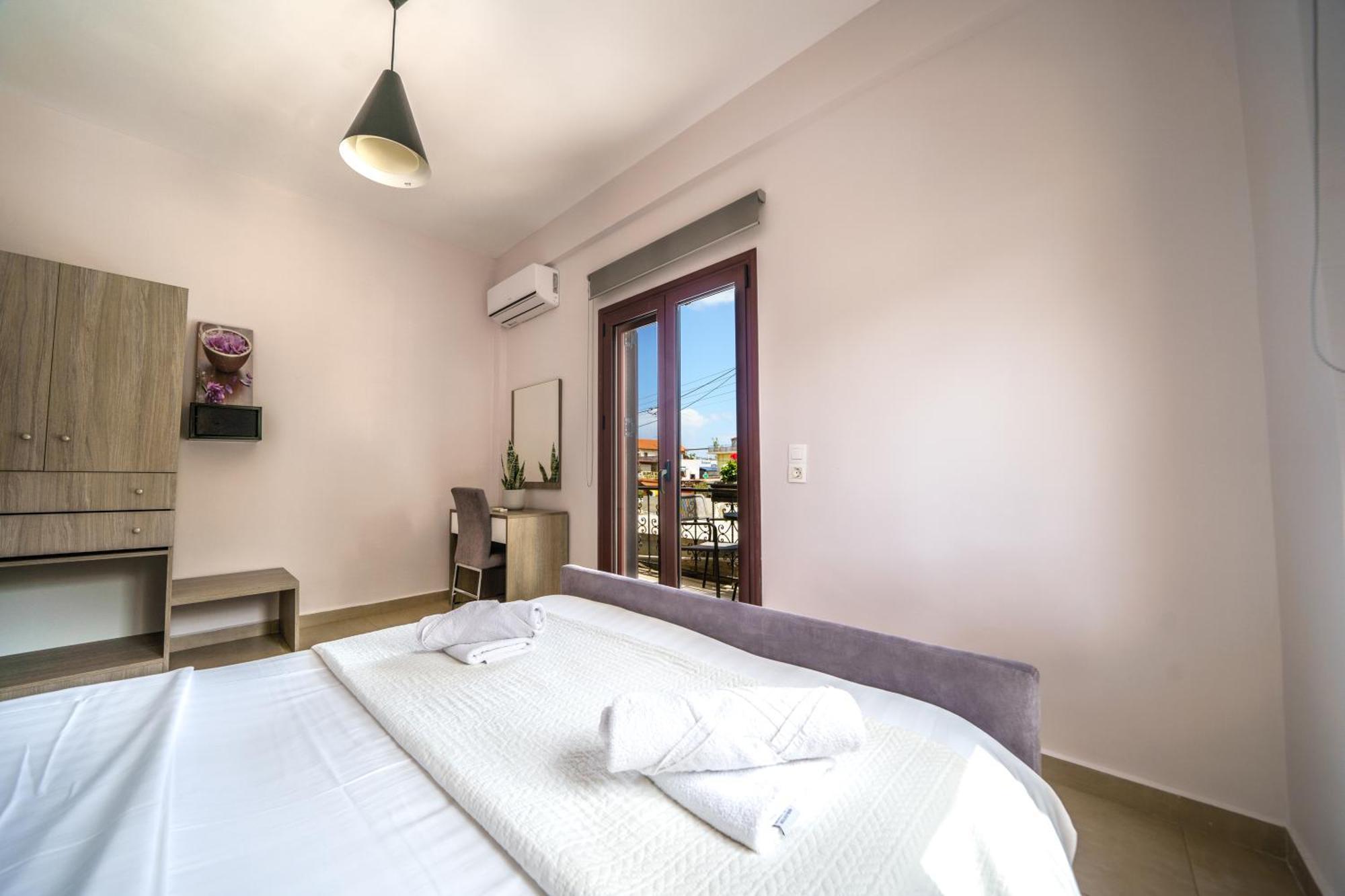 Dimitra & Deslina Luxury αpartments *